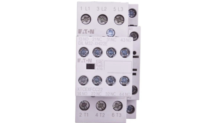 Stycznik mocy 17A 3P 230V AC 2Z 2R DILM17-22(230V50HZ,240V60HZ) 106364