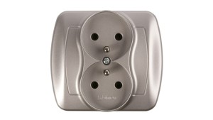 Simon Akord Gniazdo podwójne z/u 16A IP20 aluminium metalizowane AGZ2/26