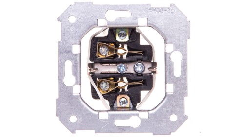 Simon 82 Gniazdo pojedyncze SCHUKO z/u 16A mechanizm 75432-39