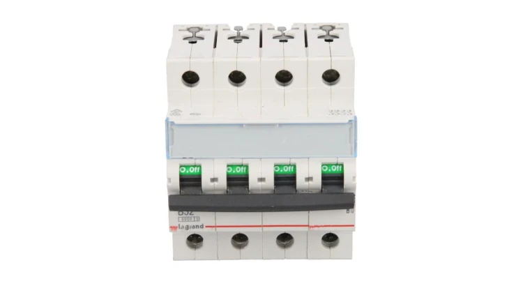 Wyłącznik nadprądowy 4P B 32A 6kA AC S304 TX3 403420