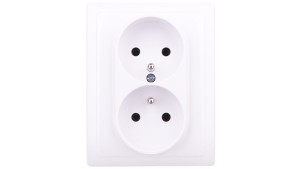 KOS66 Gniazdo podwójne z/u kompletne białe 660436