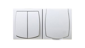 MADERA Łącznik hermetyczny świecznikowy + gniazdo hermetyczne pojedyncze z/u z klapką biały ZH-NŁ2G/00/w