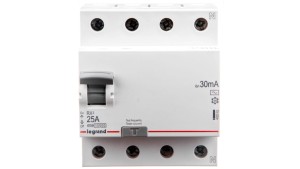 Wyłącznik różnicowoprądowy 4P 25A 0,03A typ AC P304 RX3 402062