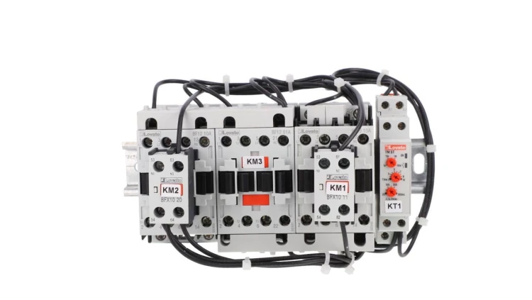 Rozrusznik gwiazda-trójkąt 22A 11kW przy 400VAC, sterowanie 230VAC BFA01270230