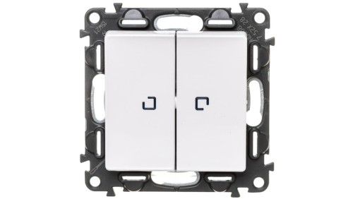 VALENA LIFE Łącznik świecznikowy z podświetleniem biały 752128