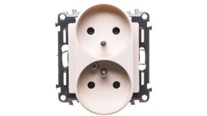 VALENA LIFE Gniazdo podwójne 2P+Z z przesłoną kremowe 753290