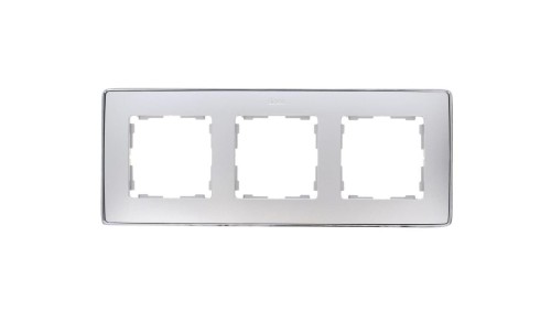 Simon Detail 82 Ramka potrójna Detail SELECT-metal ALUMINIUM / podstawa Chrom 8201630-093