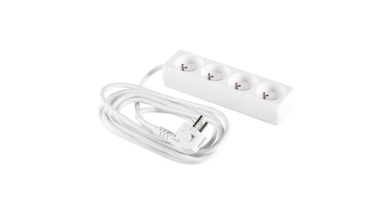 Przedłużacz 4-gniazda z/u 1,5m /H05VV-F 3G1/ biały PM-BW-4G-15
