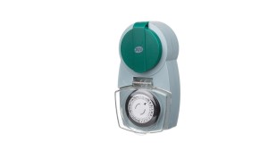 Programator czasowy mechaniczny IP44 24h /30-minutowy, zielony 67276