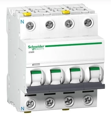 SCHNEIDER A9F03732.jpg