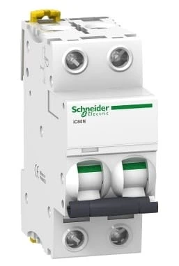 SCHNEIDER A9F05263.jpg