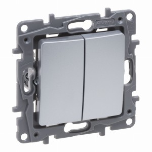 Niloe Selection Łącznik świecznikowy 10AX aluminium 762105