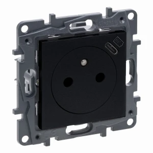Niloe Step - gniazdo zasilające 2P+Z z USB typu C 1500mA z przesłoną zaciski automatyczne czarne 863538