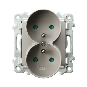 SZAFIR Gniazdo podwójne z uziemieniem z przesłonami torów prądowych, moduł bez ramki kaszmirowy beż GP-2ZRZP/m/83