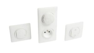 Celiane with Netatmo zestaw startowy rozszerzony (gniazdo control łącznik bezprzewodowy wyjście/powrót łącznik connected łącznik