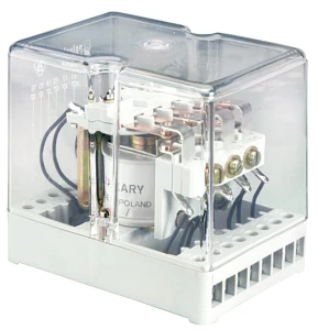 Przekażnik przemysłowy 4P styki praca AC1 5A/400V DC1 5A/24V DC 220V RU400-3014-28-1220 862878
